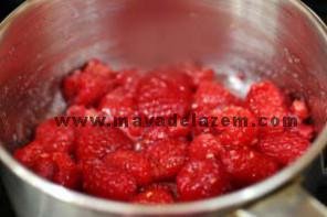 raspberries-and-sugar-300x200